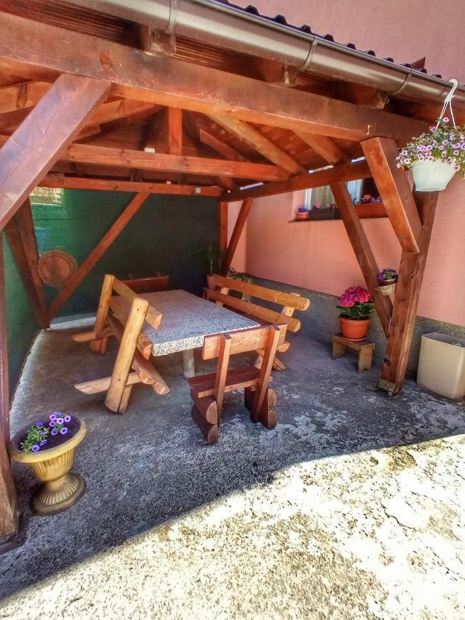 Guest House Bosnian House Hrasnica Εξωτερικό φωτογραφία